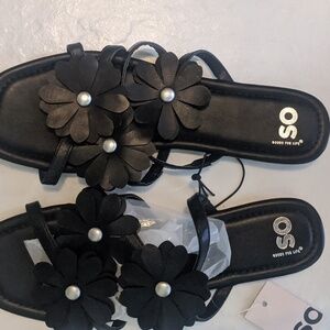 SO Flat Floral Sandal For Women Size 9